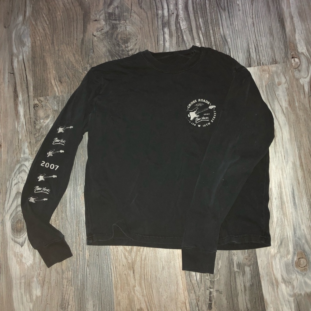 long sleeve tee from brandy melville